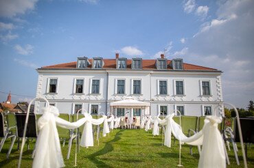 Luby Castle - Nagyar